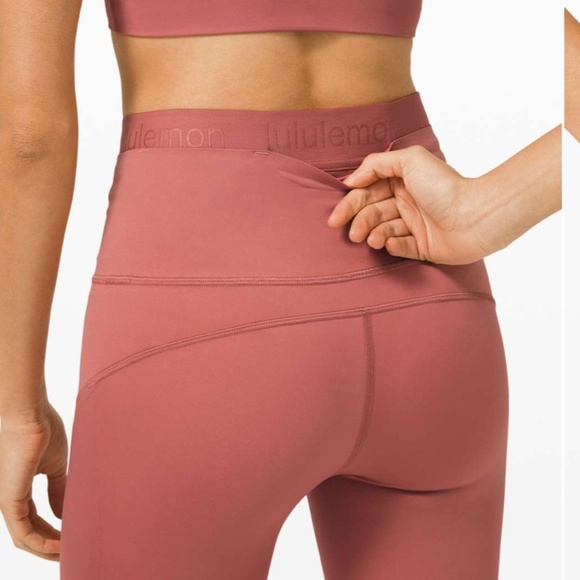 Lululemon Fast and Free Super High Rise Tight 25" Elite - Picture 3 of 4